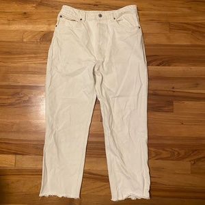 ZARA women’s white jeans (size 6)